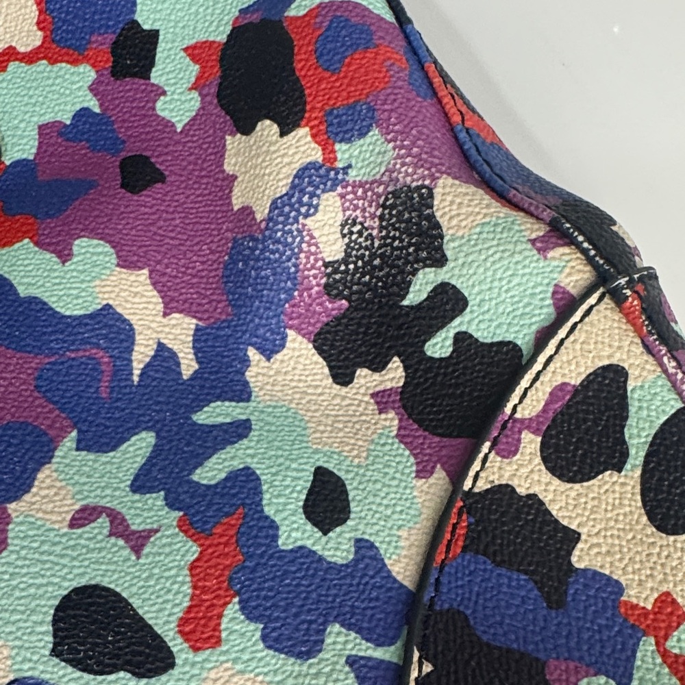 Tory Burch Robinson Satchel – Oceanic Camo Floral Print - Picture 6 of 14